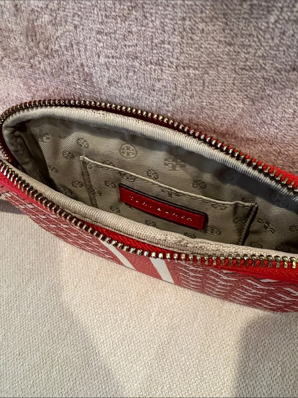 Tory Burch Redish orange and White Patterned wristlet